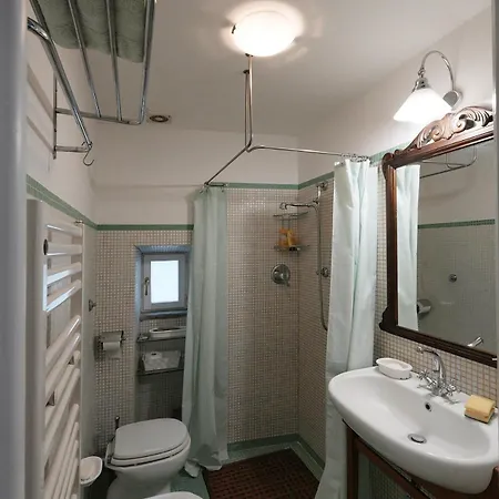 Unique - Monti District - View * Bracciano (Rome)